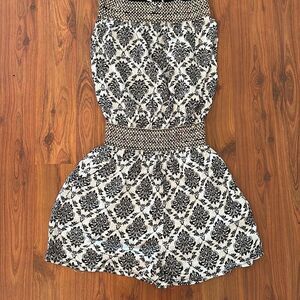 Cute bohemian shorts ￼jumper with sequins beach cover-up. S